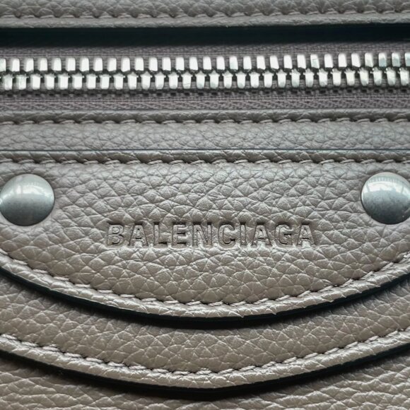 The iconic, stunning and RARE Balenciaga Neo Classic Large City bag! NWT - Picture 6 of 16